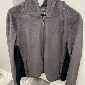 The North Face Women’s Zip Up with Hood